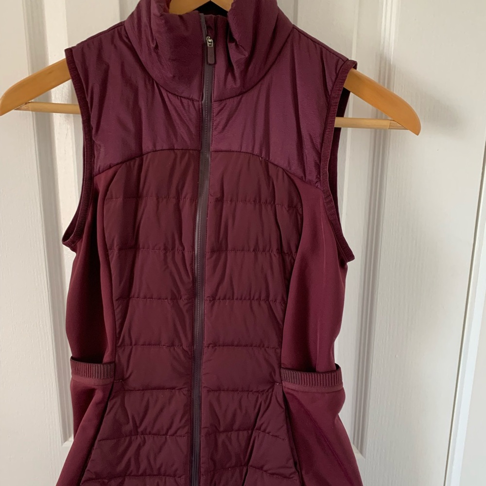Lululemon burgundy vest